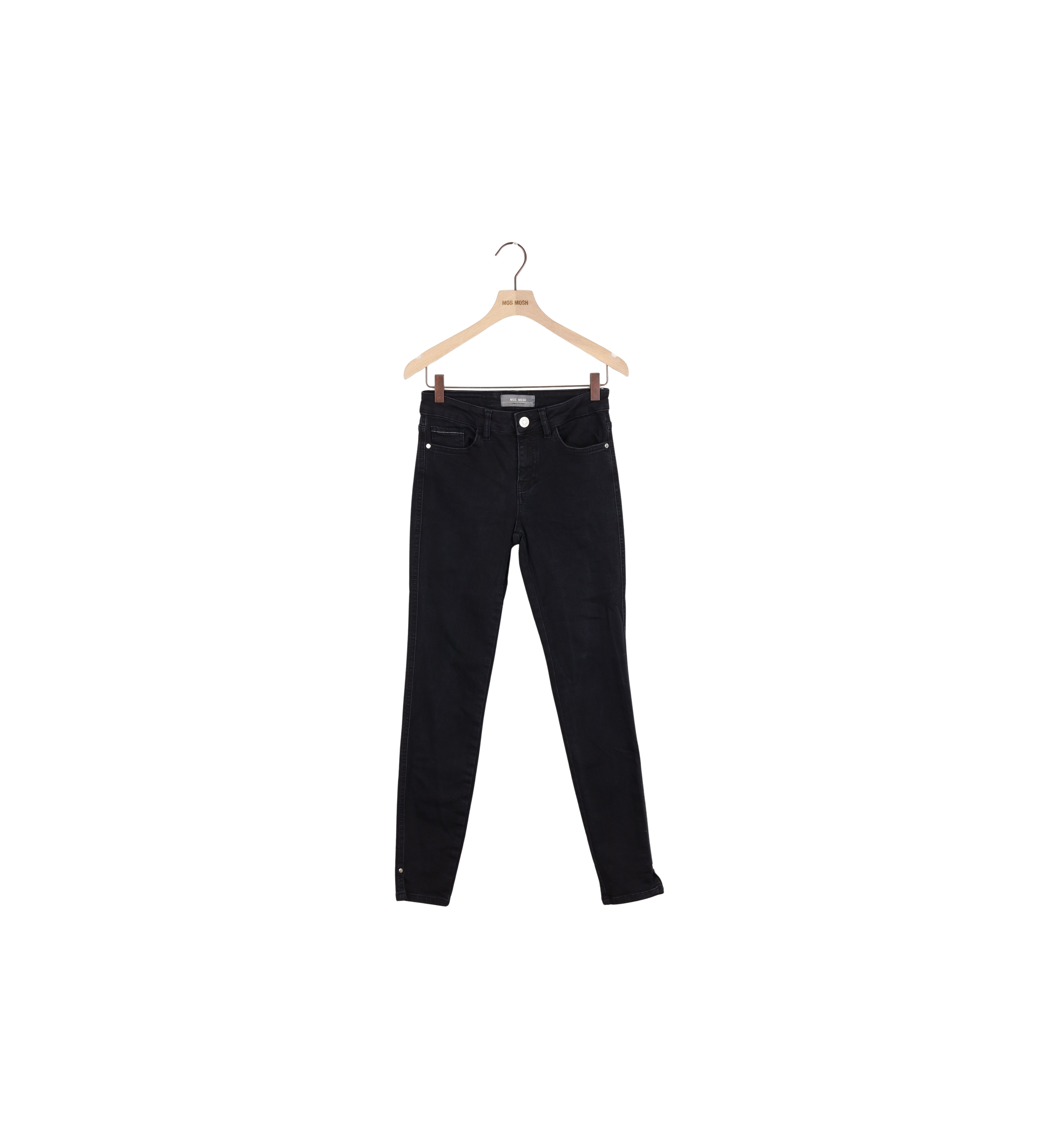 Packshot / Black / ReLoved